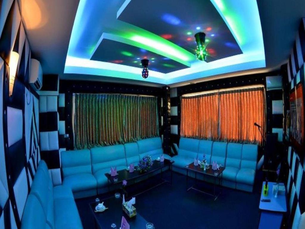 יאנגון Golden Butterfly Hotel מראה חיצוני תמונה